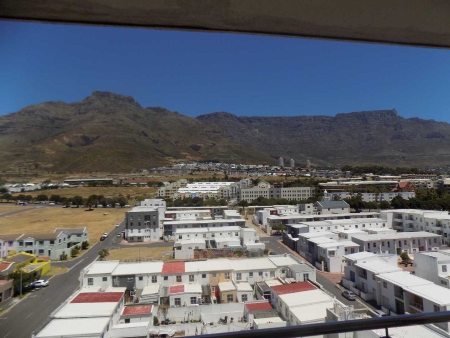 2 Bedroom Property for Sale in Zonnebloem Western Cape